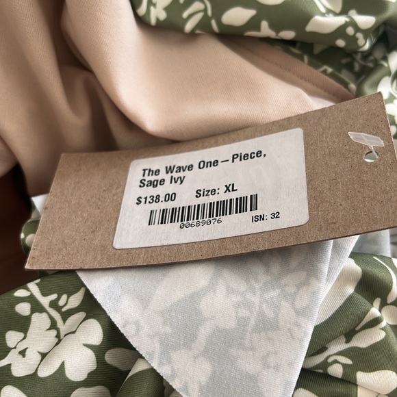 Albion Fit The Wave One-Piece Floral Ruffle Swimsuit in Sage Ivy XL - Picture 8 of 13